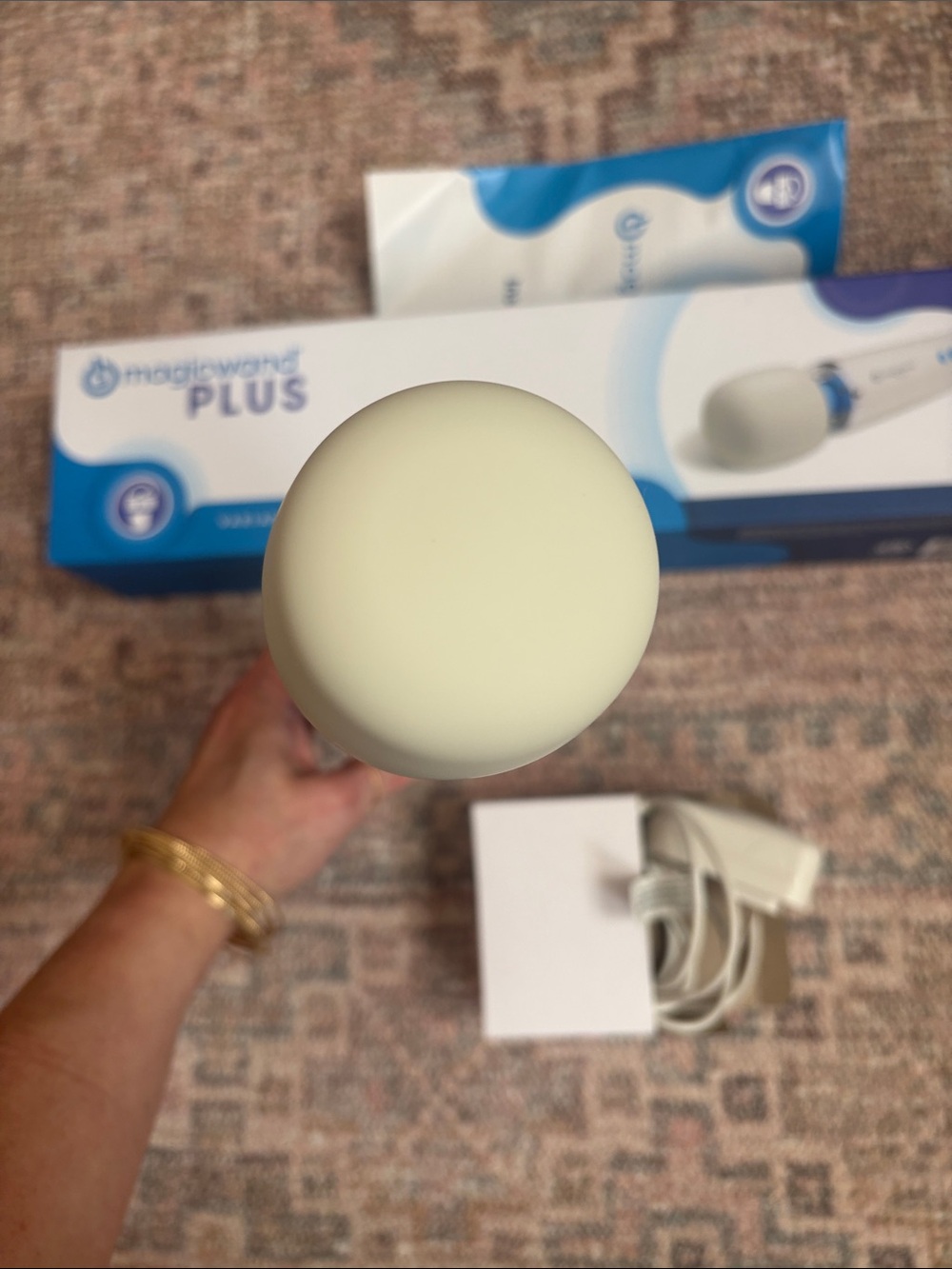 Magicwand Plus massager - Picture 4 of 5